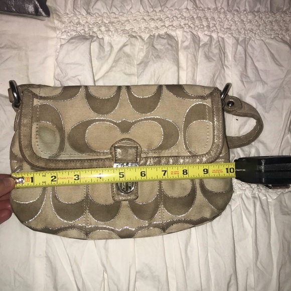 Authentic Coach handbag - Picture 5 of 6